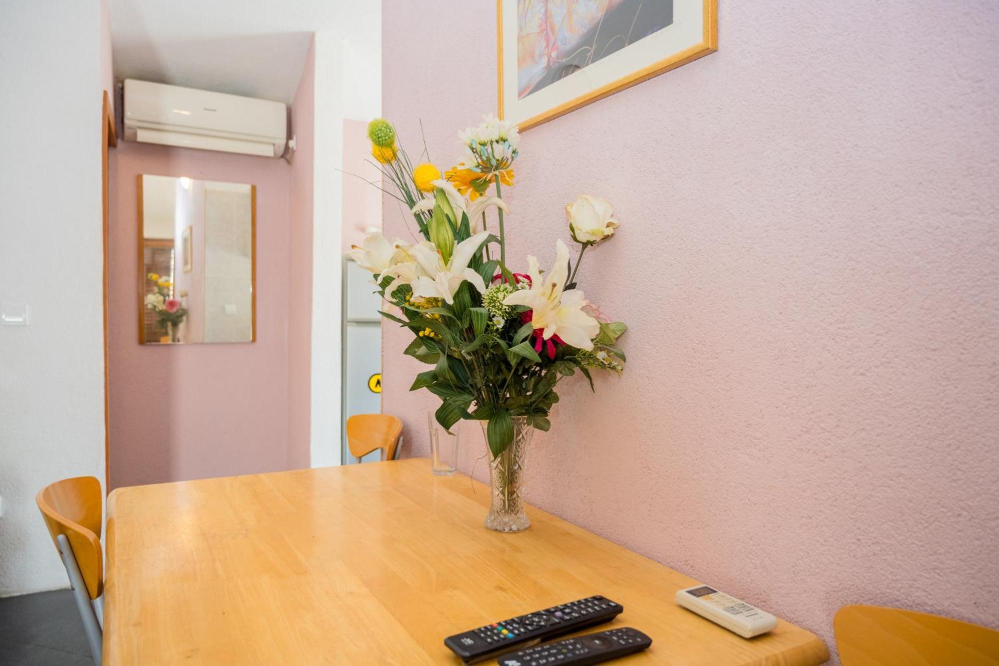 Cozy Guest House Kamenita Split Exterior photo