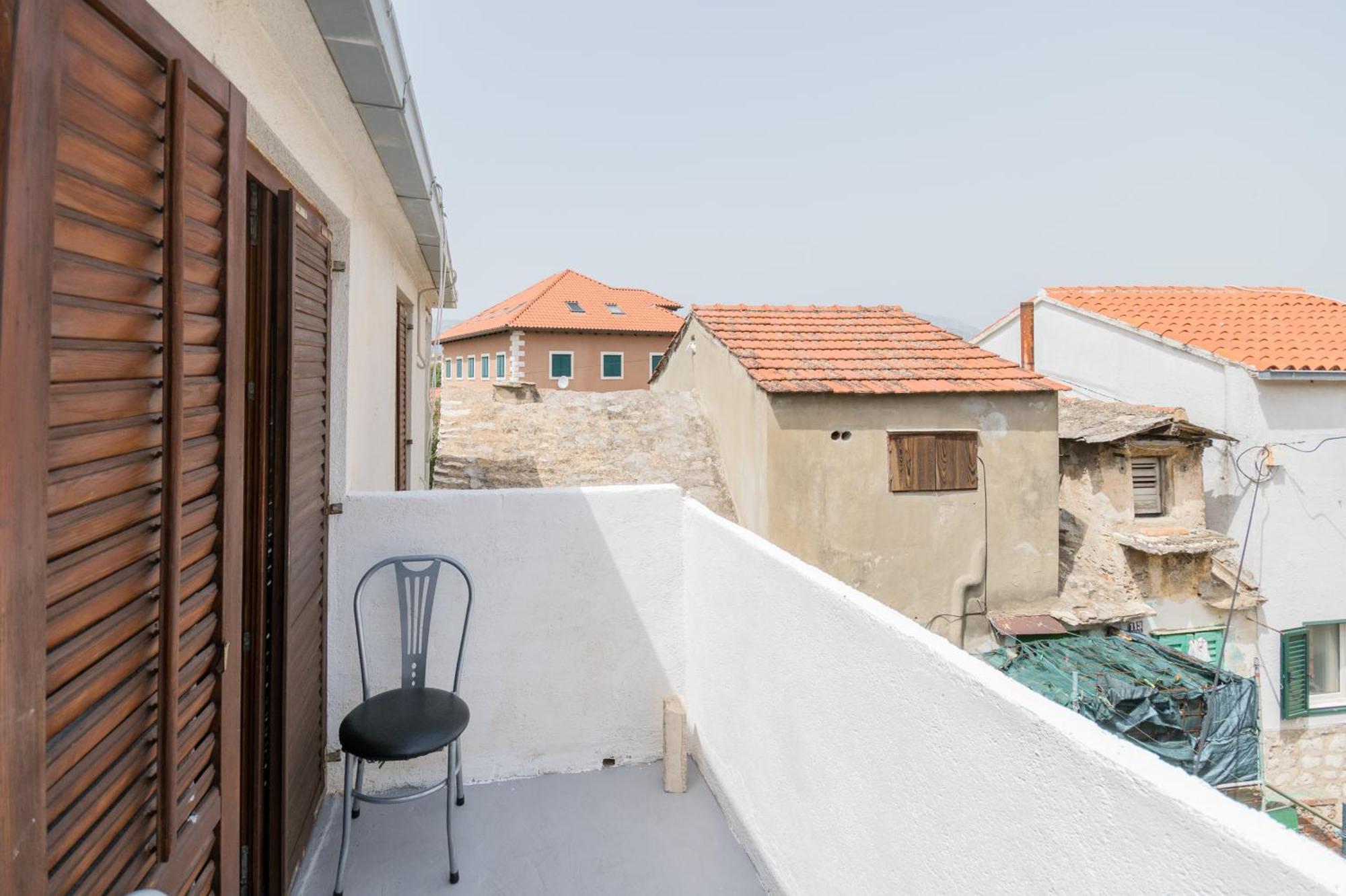 Cozy Guest House Kamenita Split Exterior photo